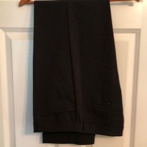 Ladies black dress slacks, straight leg, worn once. Excellent condition.